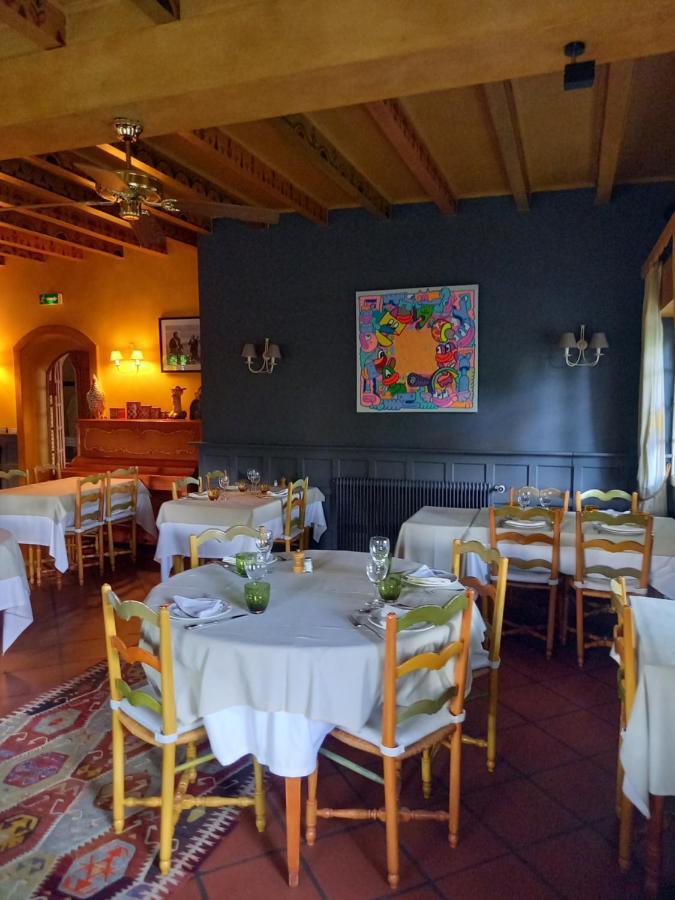 Auberge Des Chasseurs Échenevex Екстериор снимка