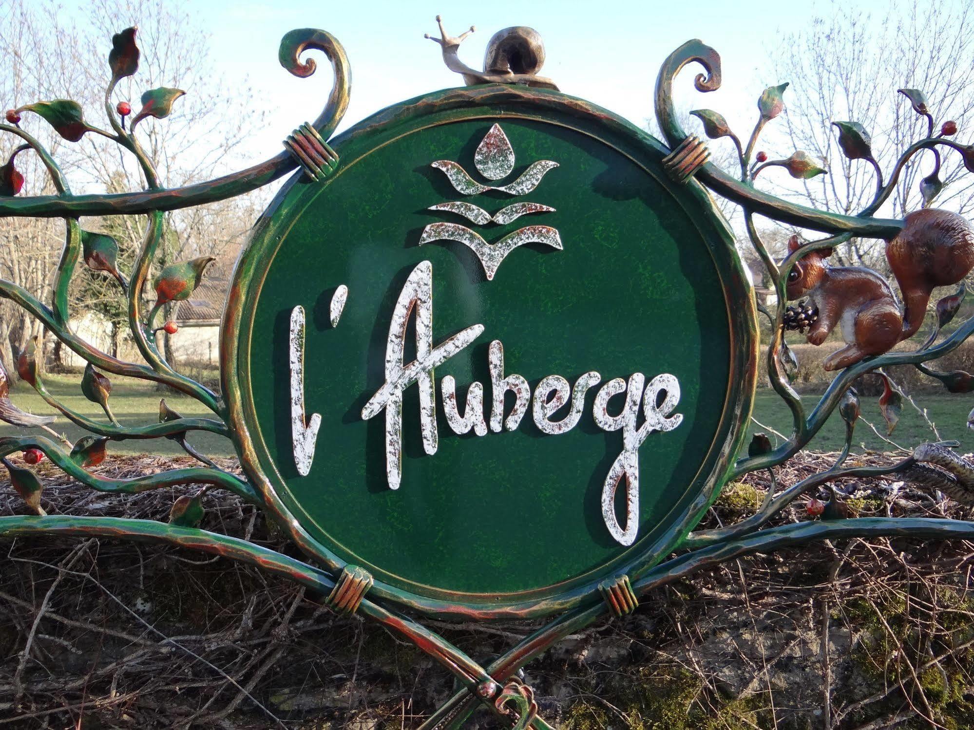 Auberge Des Chasseurs Échenevex Екстериор снимка