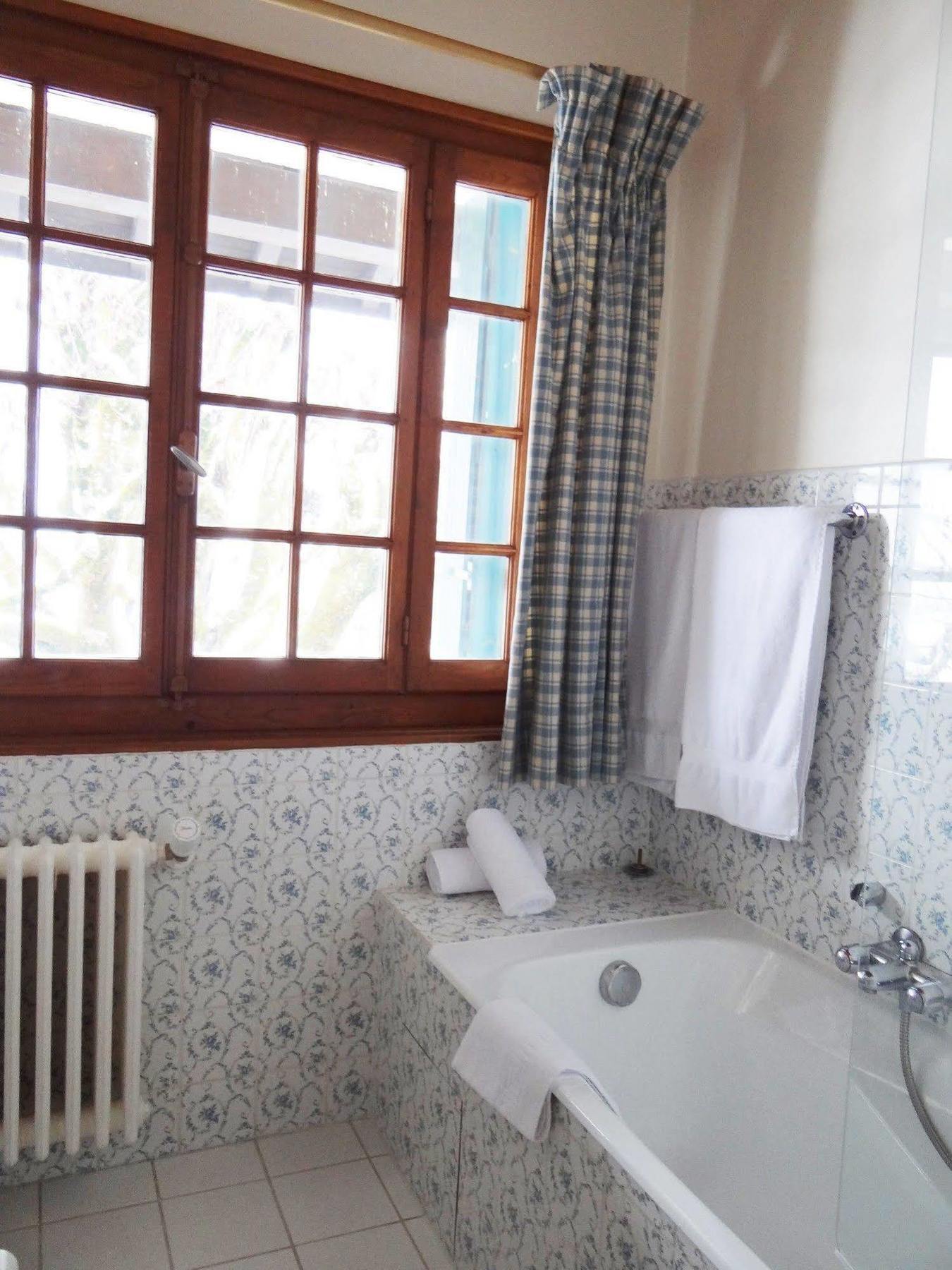 Auberge Des Chasseurs Échenevex Екстериор снимка