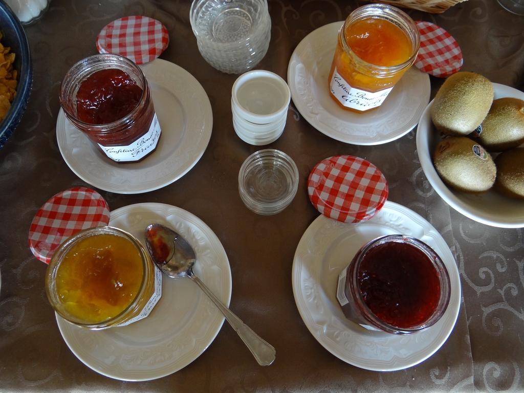 Auberge Des Chasseurs Échenevex Екстериор снимка